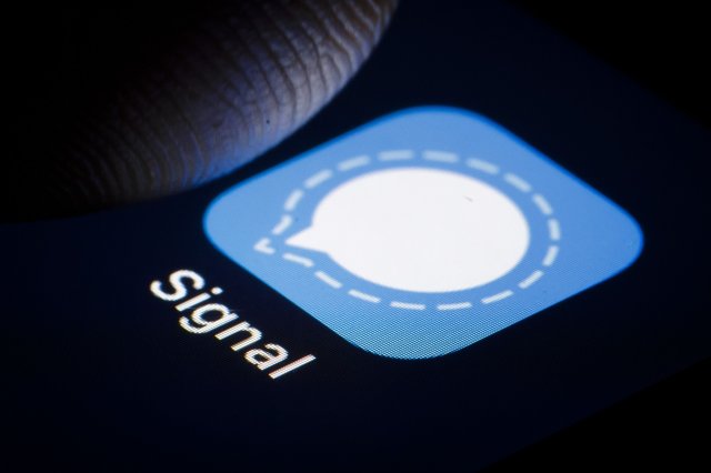 Signal konačno ažurira kod javnog servera nakon meseci tišine!